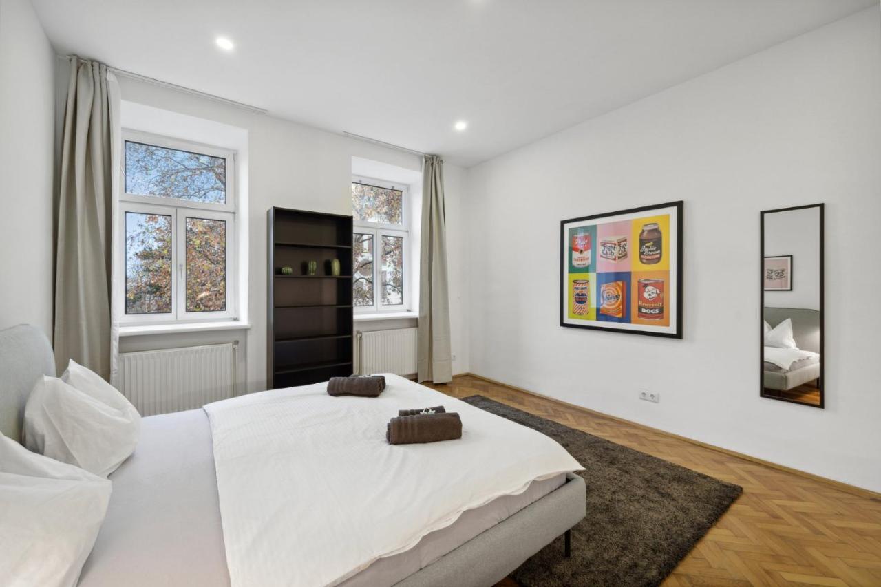 Big Spacious Central Apartment In Vienne Extérieur photo